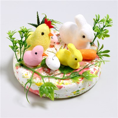 Пасхальный декор «Курочка и зайцы» 13,5 × 13,5 × 8 см